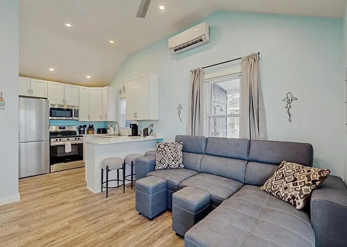 Parrot Bay 25 Holiday home