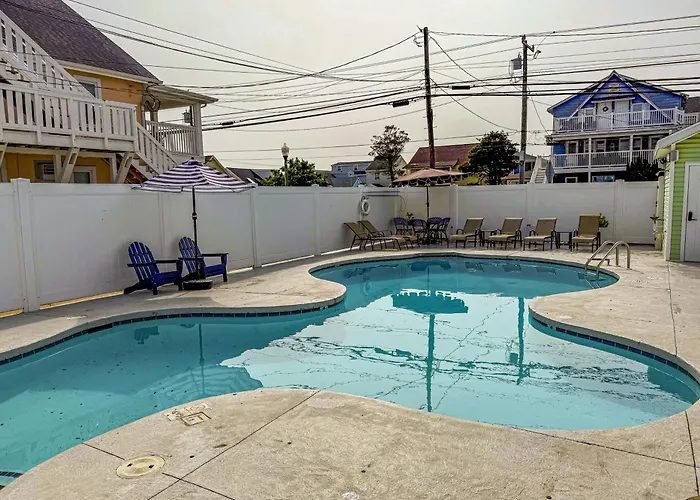 Parrot Bay 25 Ocean City